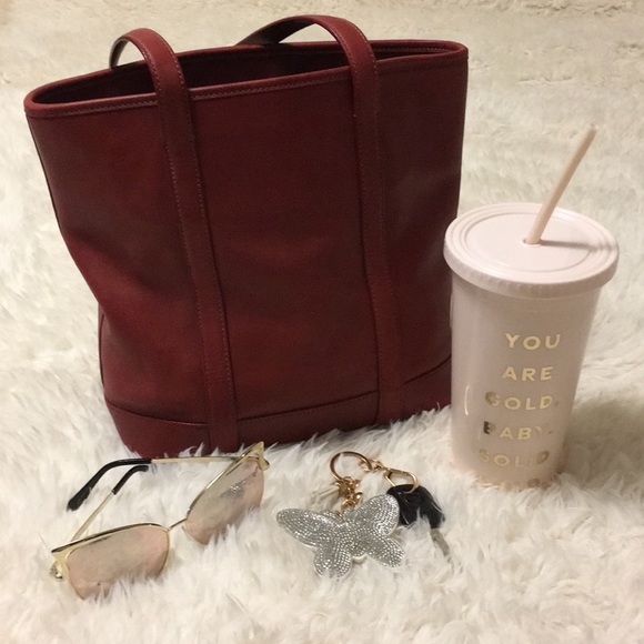 Coach Handbags - Vintage Coach Bag